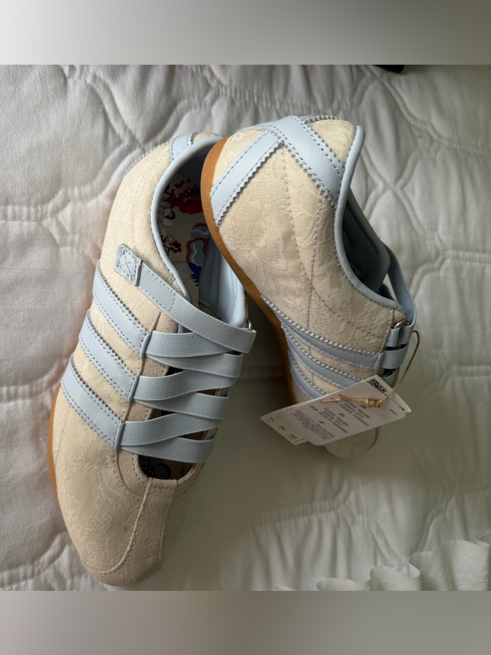Adidas - Picture 2 of 5